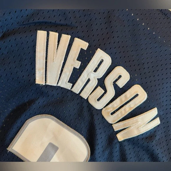 Georgetown Iverson Jersey- Medium - Picture 4 of 4